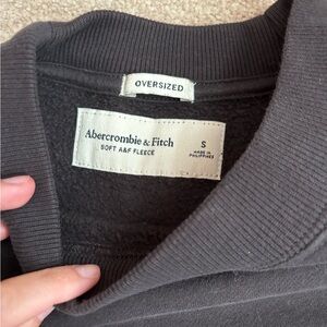 DISTRESSED ABERCROMBIE HOODIE